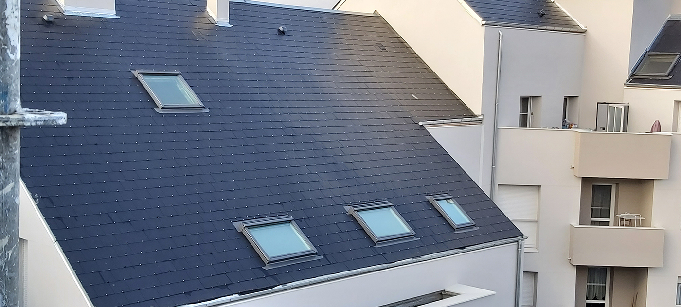 14 Couverture ardoises fibrociment et remplacement chassis de toit